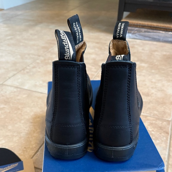 BLUNDSTONE unisex ELASTIC SIDED 558 CHELSEA BOOT LINED - Picture 6 of 14